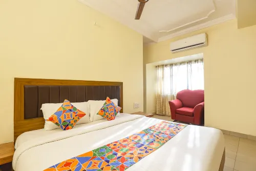 FabHotel GT Galaxy Park - Nr Express Avenue Mall, Royapettah
