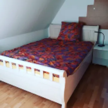 Schöne und Ruhige Ferienwohnung in Ottendorf