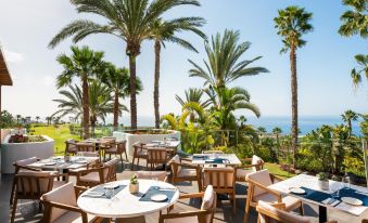 Las Terrazas de Abama Suites