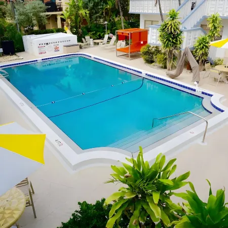 Club Lux Resort by the Beach