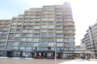 Apartment in Nieuwpoort by the Sea Wall