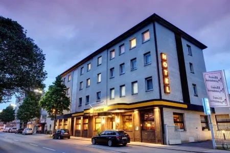 Montana Hotel Mönchengladbach Отели в г. Менхенгладбах
