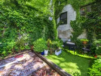 Chelsea Pines Inn Hotels near Bleecker Playground