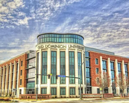 ฮิลตัน นอร์ฟอล์ก เดอะเมน โรงแรมในนอร์ฟอล์ก