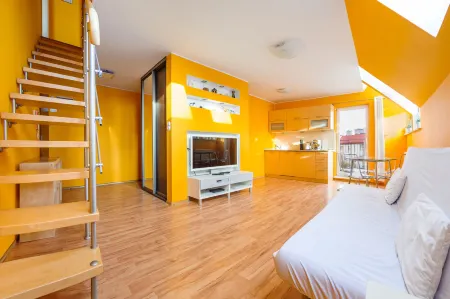 Latarnia, Sun & Snow Отели рядом с достопримечательностью «Albatros»