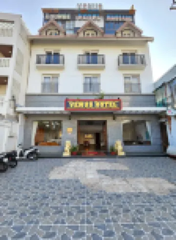 Venus Phu Quoc Hotel & Spa Hotels near Ham Ninh
