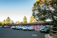 Yavapai Lodge - Parking