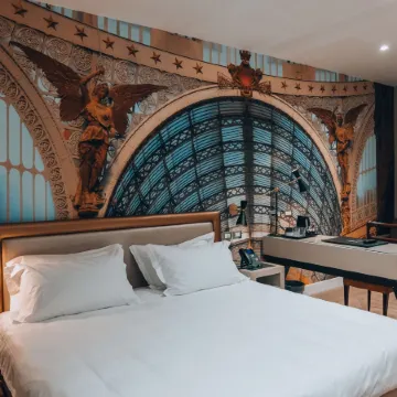 Caruso Place Boutique & Wellness Suites