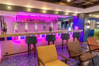 卡利法朗達精品 - Radisson Individuals 成員酒店 - 酒吧