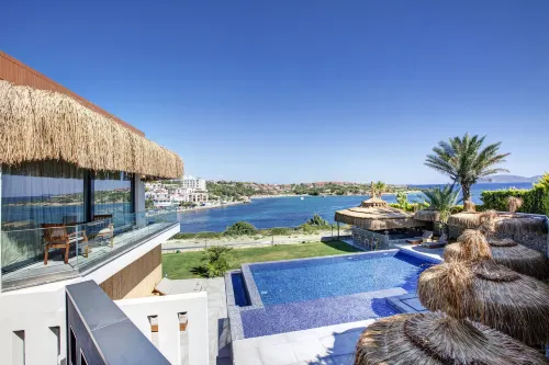 Cesme Sarezya Luxury Boutique Hotel