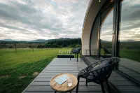 Cardross Estate Glamping Hotel di Aberfoyle