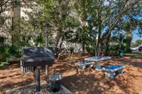 Just Listed! 2 Bedroom Gulf Front in High Pointe with Seasonal Beach Service