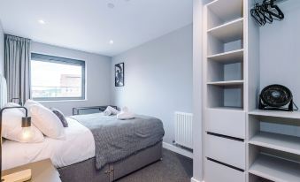 Hilltop Serviced Apartments - Sheffield