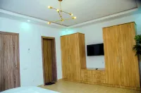 Old Bodija Ibadan - 3 Bedroom Home in a Private Gated Estate With 24 Hour Security & Power Hotels in 