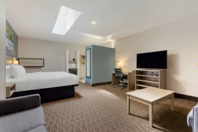 Clarion Pointe Tomah
