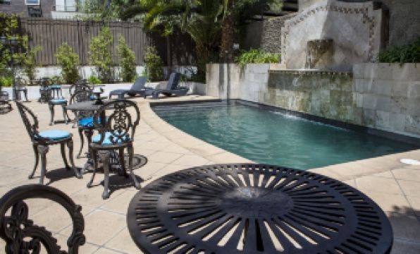 Park Plaza Bonaparte Boutique