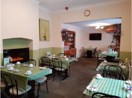 Bridge Guest House Отели в г. Кейпел Сейнт Мэри