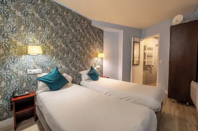 Relais Bergson Hotels near Restaurant Anika