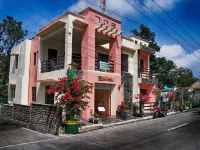 R&E Bed & Breakfast Hotels near Abad Street