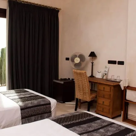 Hotel Villarocamar
