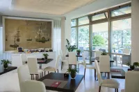 Hotel Mon Cheri - bar