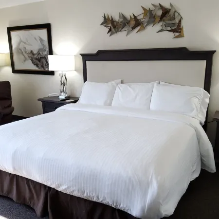 Klopfenstein Inn and Suites