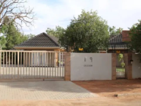 カレドン オーバーナイト ルームズ キンバリーのホテル