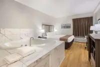 Quality Inn Hotels in Moultrie