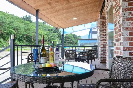 Samcheok Healingcamp Pension