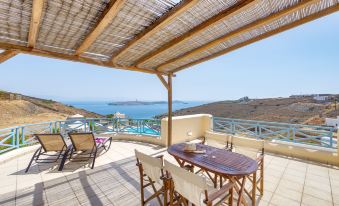 Sunrise Beach Suites