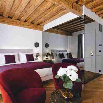 Hotel Heritage Rooms