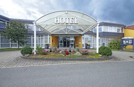 Avalon Hotelpark Königshof Отели в г. Эркероде