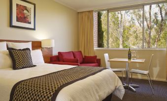 Parkview Motor Inn and Apartments