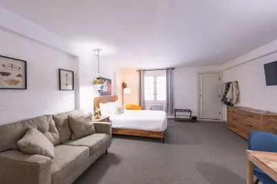 Innsbruck Inn at Stowe Hotels in Cambridge