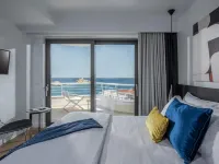 Made by the Sea Villa 3 Hotels in Mades