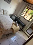Woods Hostel - Hostels