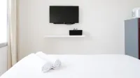 Cozy Stay Studio at Puncak Permai Apartment - 3-Star