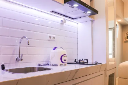 Restful and Simply Studio Tokyo Riverside Pik 2 Apartment