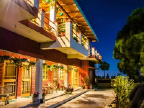 Tehri Retreat by Himalayan Eco Lodges Hotels near Khait Parvat Temple