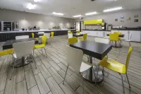 BridgePointe Inn & Suites by BPhotels, Council Bluffs, Omaha Area