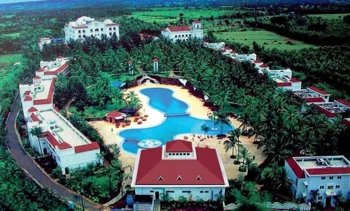 Golden Palms Hotel and Spa Bangalore Hôtels à : Nelamangala