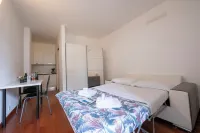 Moonlight - 150m from the Lake - Happy Rentals
