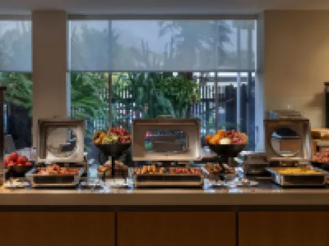 羅託魯瓦瑞吉斯酒店, EVT旗下 羅托魯瓦酒店