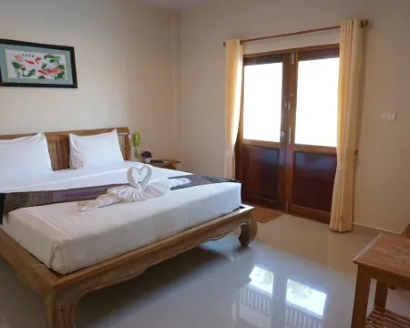 เอสวิลล์ รีสอร์ท โรงแรมในอำเภอเมืองอุทัยธานี