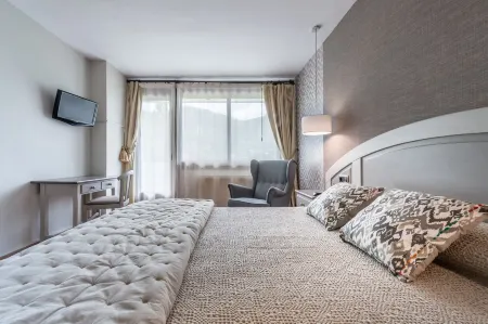 Hotel de Montaña El Mirador Отели в г. Ебра-де-Баса