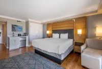 The Encinitan Hotel & Suites