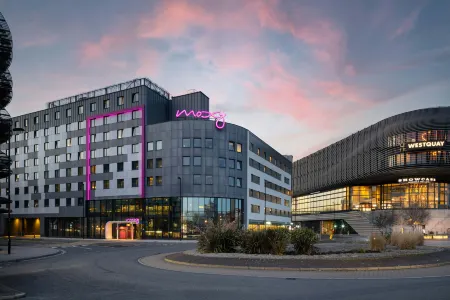 Moxy Southampton
