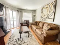 Beautiful, Updated Inn Building Condo #204 Hotel a Garden City