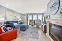 Oceanfront Access and Heated Swimming Pool - Charming Coastal Retreat