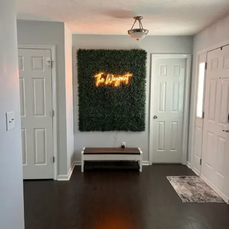 The Waypoint, 4BR/7Beds/2.5Bath Travel Themed Vacation Home adjacent to FT Bragg